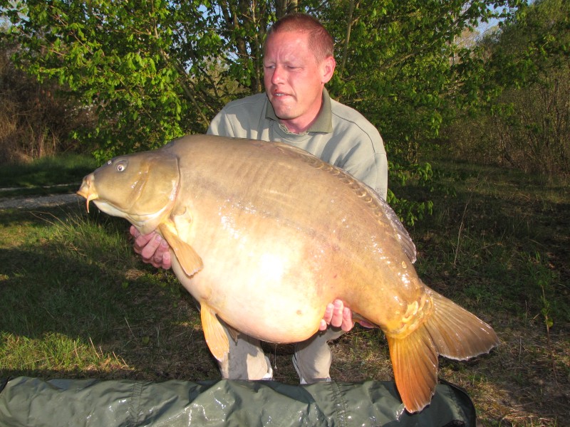 55lb from Co's over large bed of malarky/nut mix from ABS