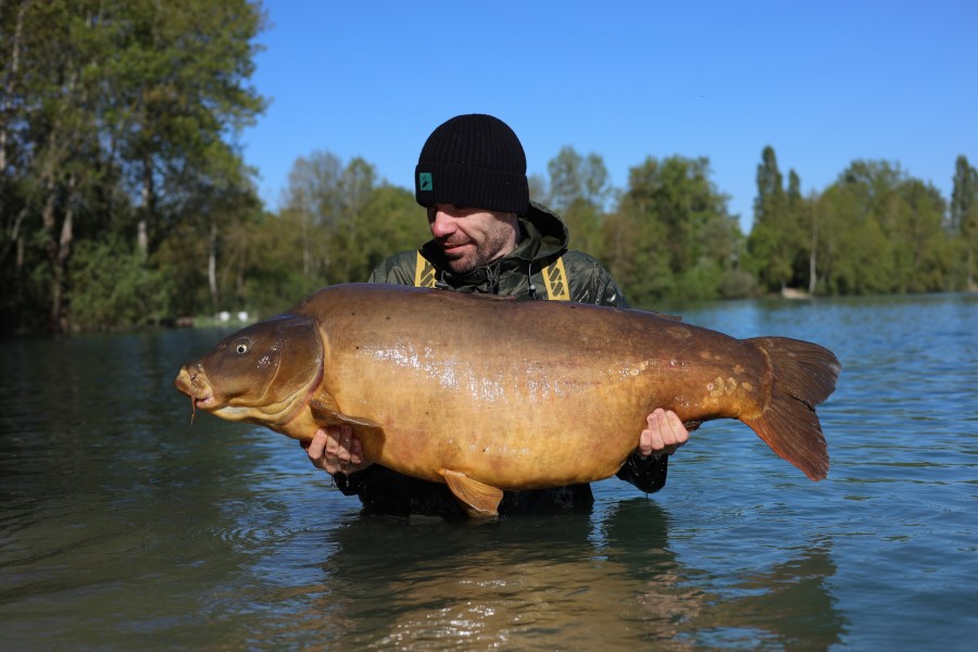 Garry Morrison - Stock Pond - 71lb 4oz - 18/04/2026