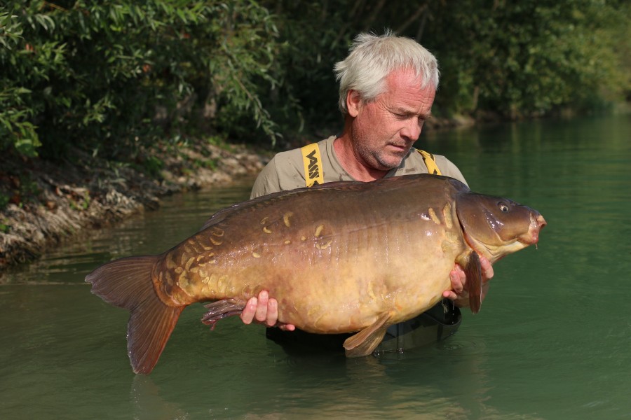 Richard Winters - 49lb 8oz - Bobs Beach - 1/09/2020