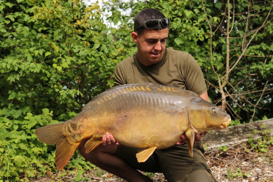 Ben  Shields  37lb 4oz Co's Point 03/07/2021