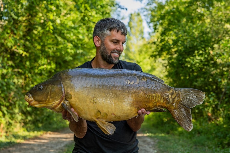 Roy Prodger - 38lb 4oz - Bob's Beach - 12/07/2025