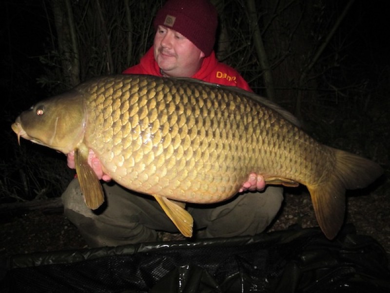 Dannie armitage with Soiild 36lb8oz The Alamo 25.04.15