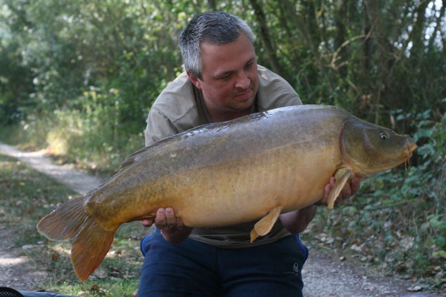 Dan with The Leather 37lb 8oz August 2015