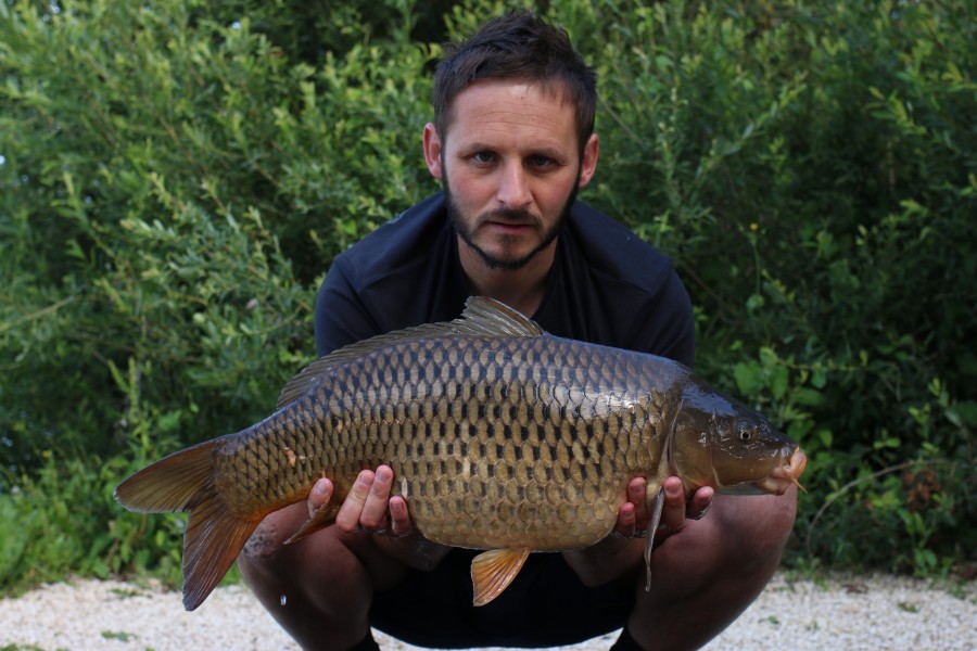 Jon Alger with Casper at 16lb 8oz