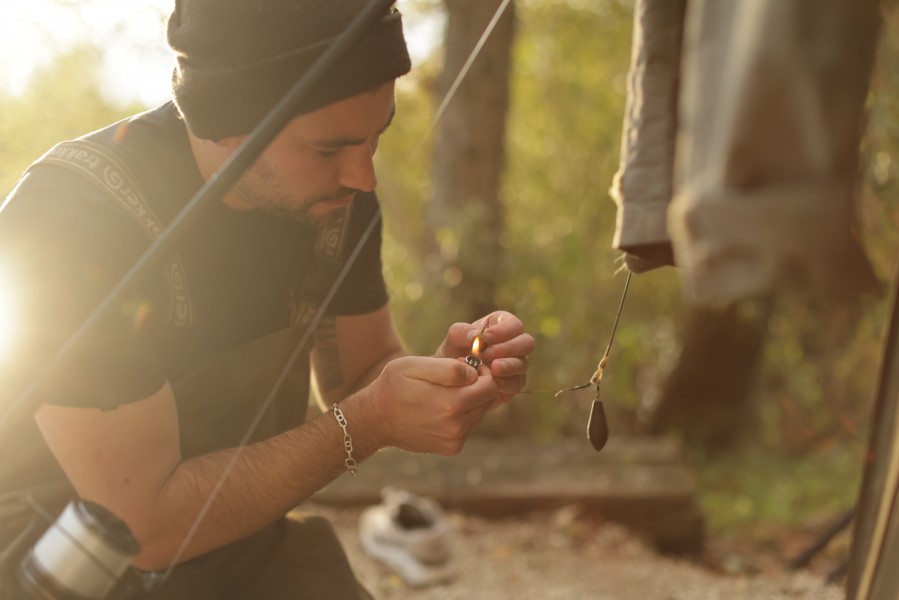 Jordan burning his floss