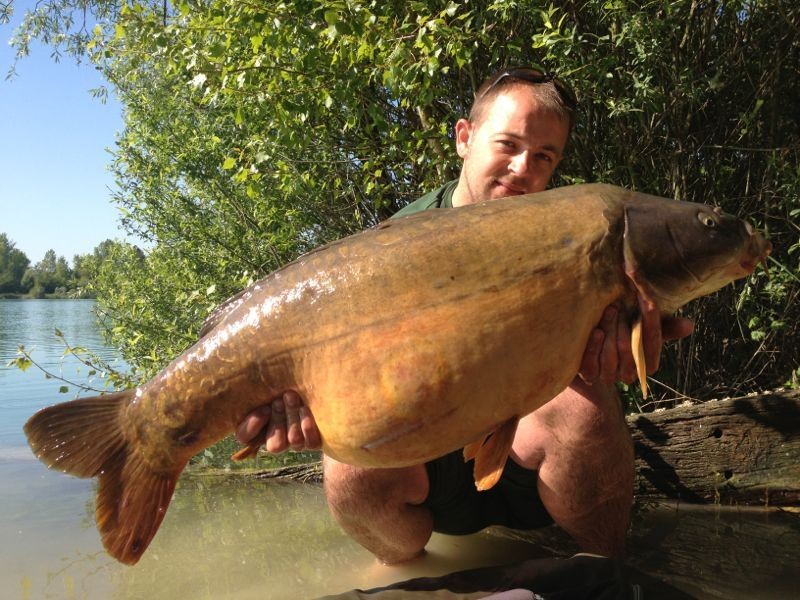 Jaymes Brown with a zig caught 39lb+ mirror