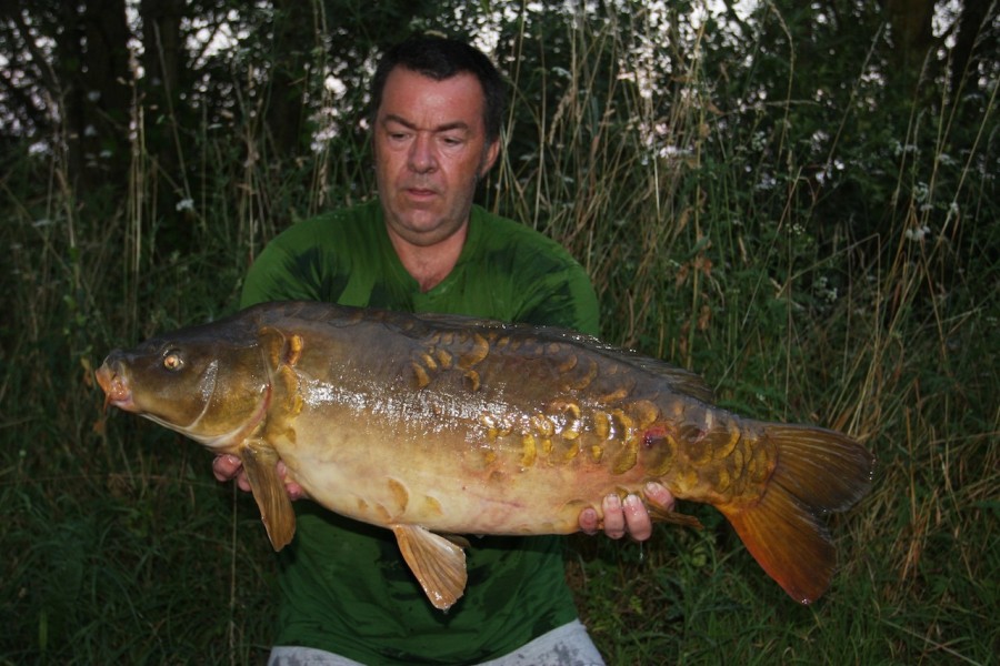 Roy with a 26lb mirror