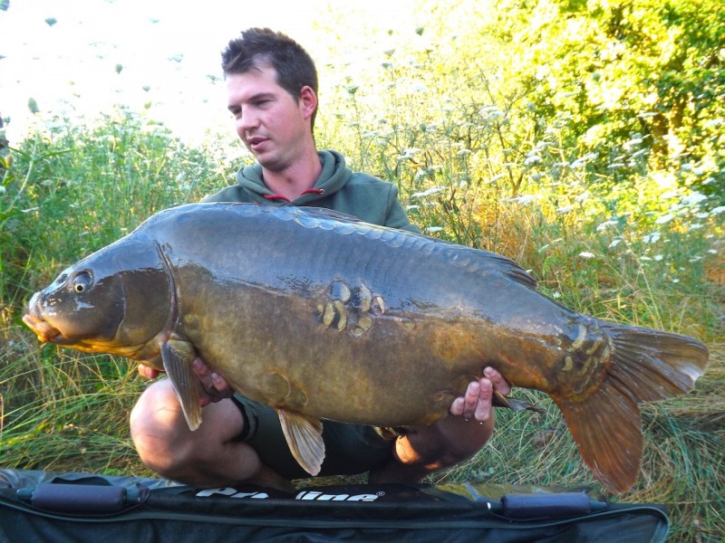 Cluster at 53lb 8oz from Co's Point in July 2013