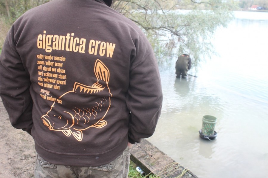 15,000 messages later the Gigantica crew arrived