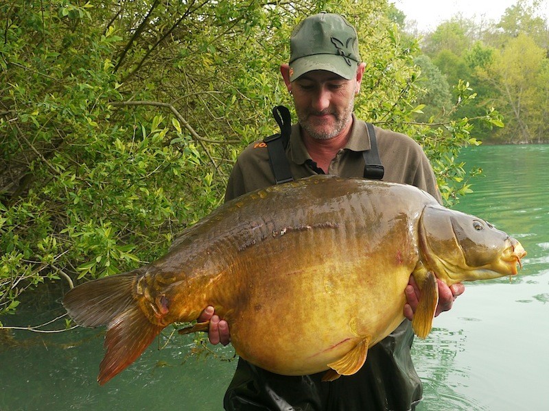 Mark with The 43 at 61lb 12oz from the Tree Line in April 2014