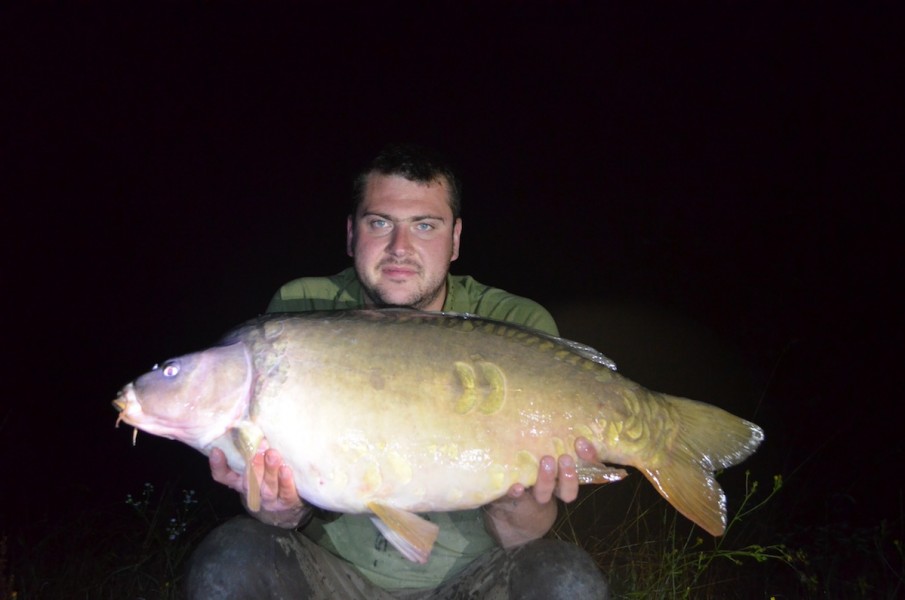 Noel with a 32.08lbs Mirror