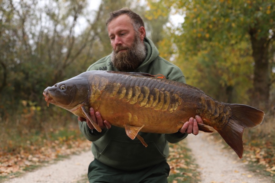 Simon with Looking Busy first time over 30lb...