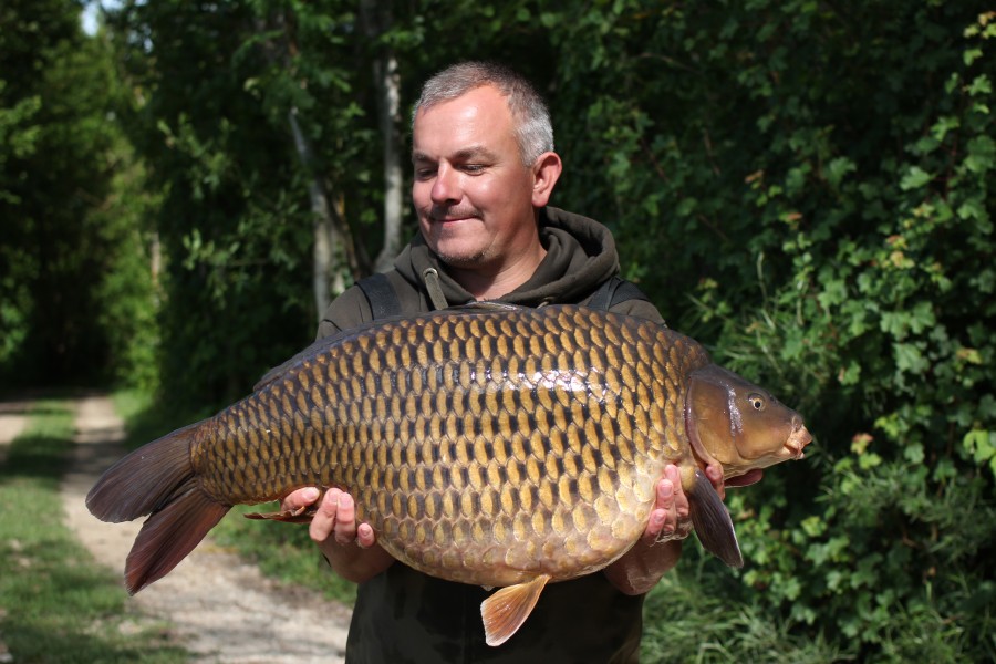 Paul Curril with Skinfade at 30lb 8oz, Big Southerly 08.06.2019