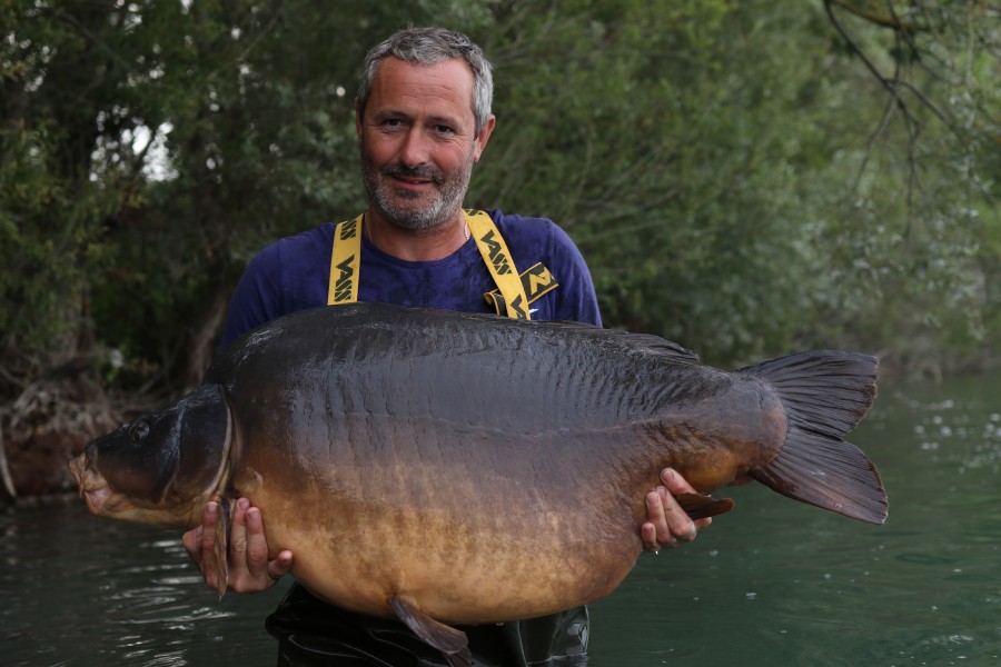 Anthony Lloyd with The Target at 69lb from The Alamo 03/08/2019