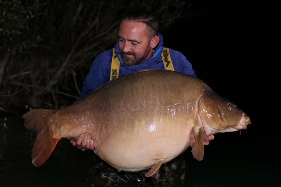 Chris Clarke with "Chunky" his second 80lber in 2 days at 80lb well done mate............