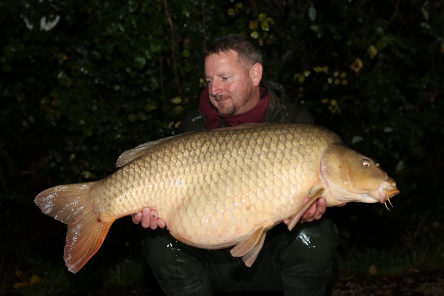 The rarely caught "Heart Tailed Common" at a new top weight of 48lb for Phil.........