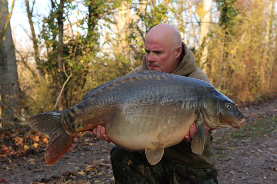 Steve with "James" at 40lb 4oz!!.........