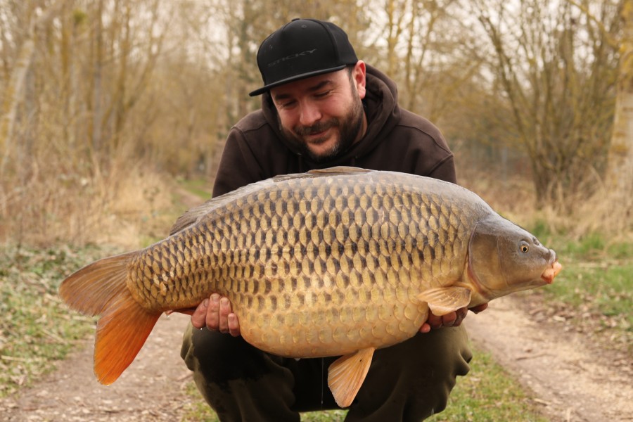 "The French Common" at 37lb 8oz for Leigh Saunders.
