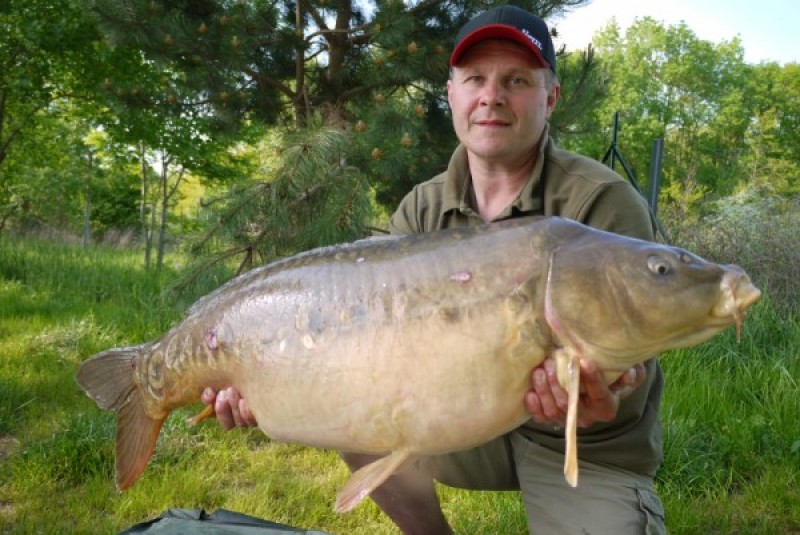 Brizzy Gert, Wayne with his new PB - the long fish 40+