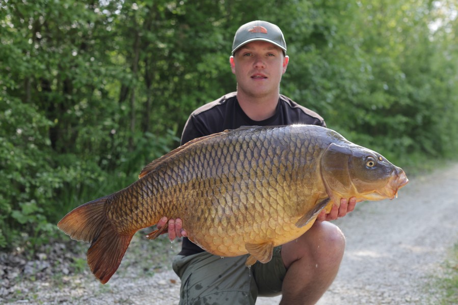Lee with "petal" at 39 lb at least we managed to get pictures of this one hey mate