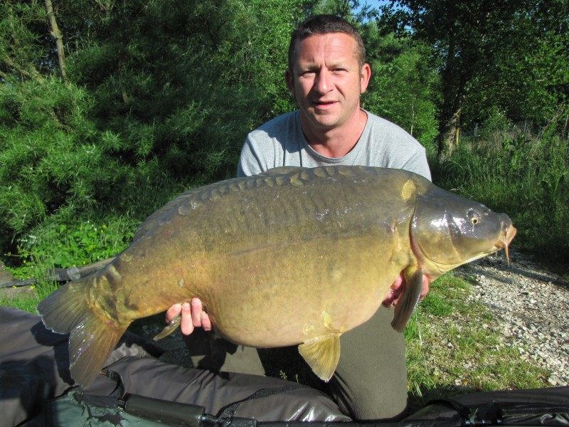 Rowan Hill with Danish Bacon at 45lb from The Stink in May 2010
