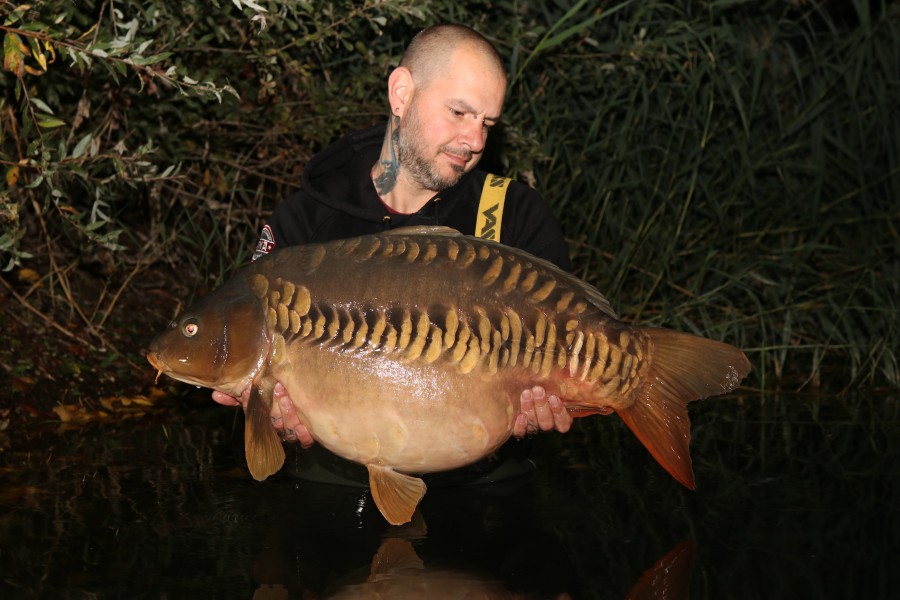 Geoff With Squeaky Clean at 40lb 2oz