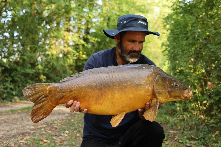 Rich in Bob's Beach with Baby Leather @ 29lb