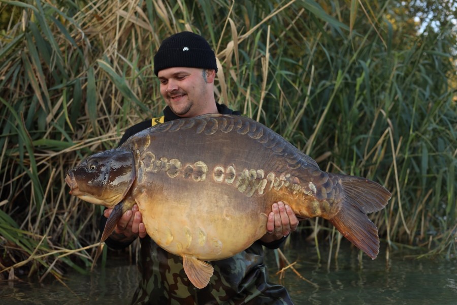 Alcatraz producing Pearly Lin at 58lb 4oz