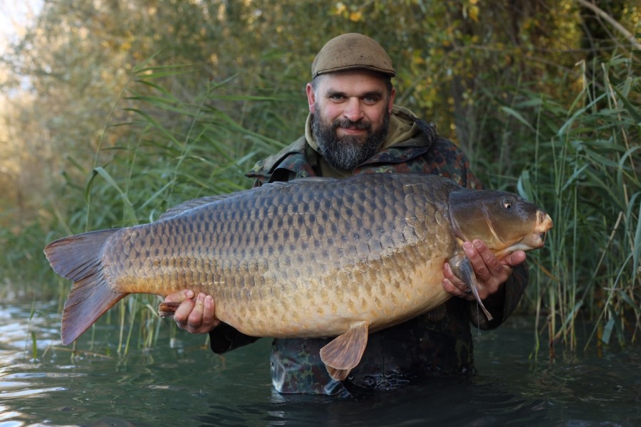 Jon in Alamo with The Centurian 56lb
