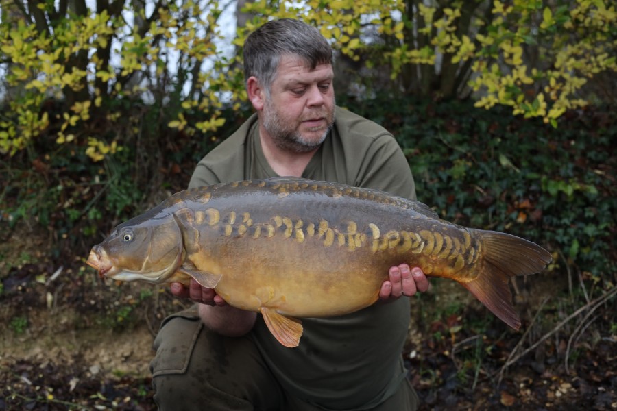 Steve with his biggest of the week at 28lb 8oz - TM1