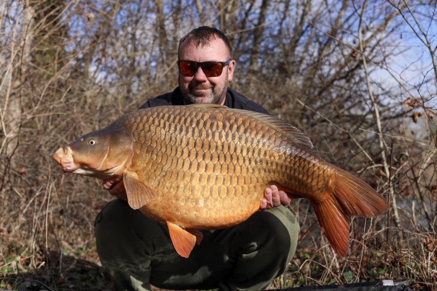 Dan in Co's with Bratwurst at 40lb