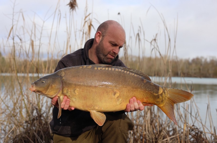 A nice 25lb 8oz mirror from Traz