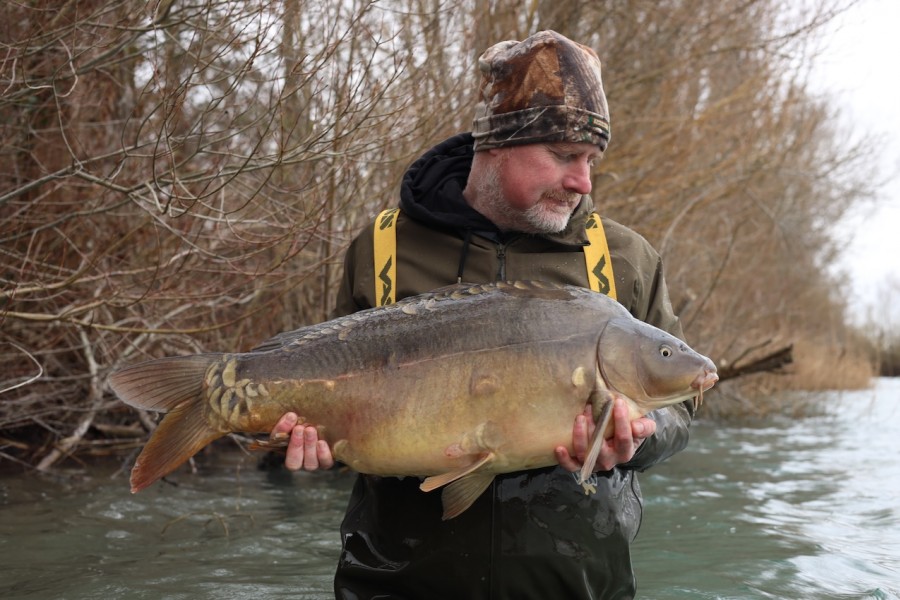 Mark with Baby Grey at 32lb 12oz