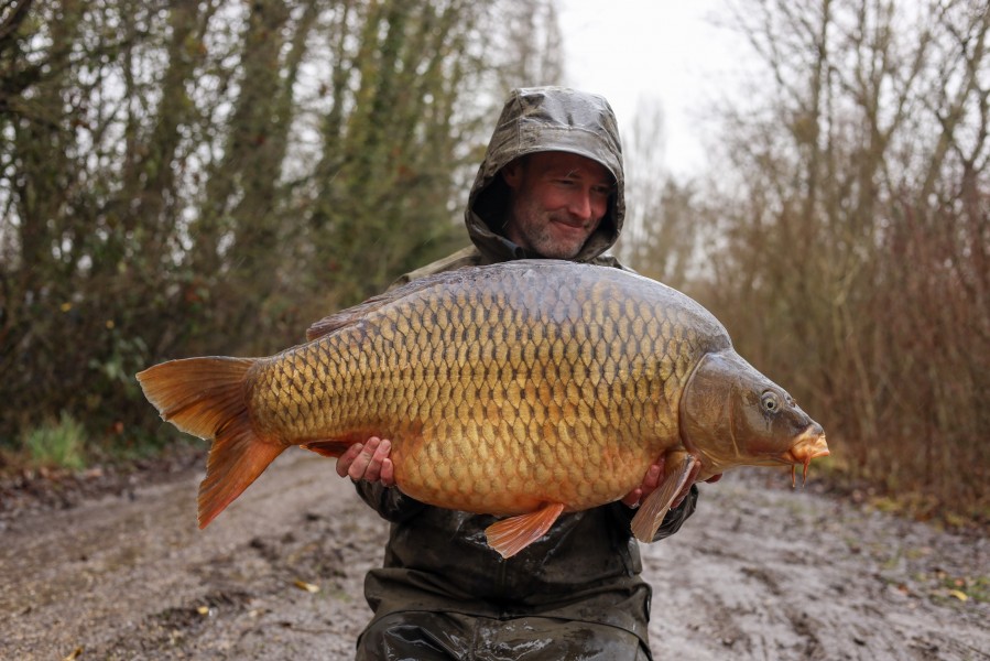Darrell with The Upfront Common at 49lb from Bob's Beach