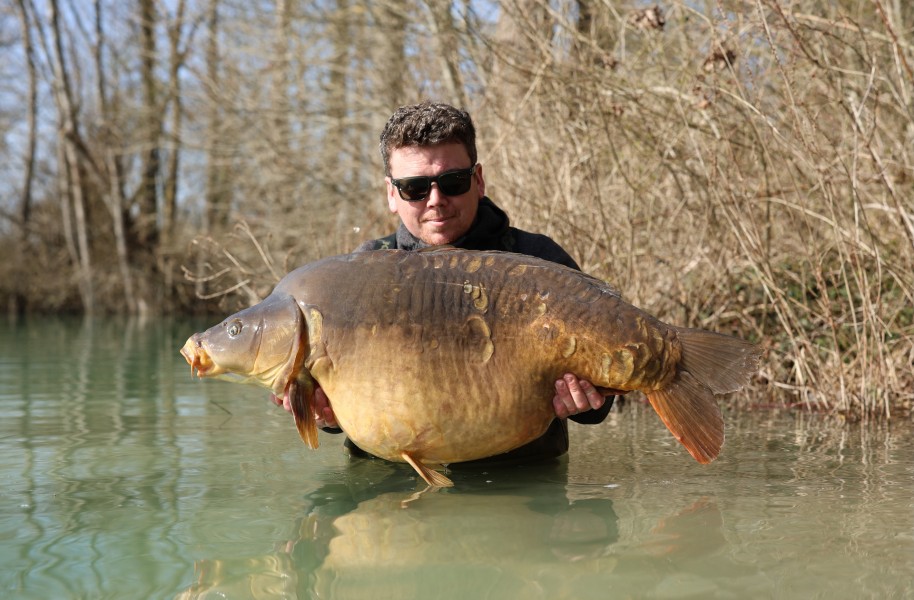 Ben with Broady's Mirror 57lb
